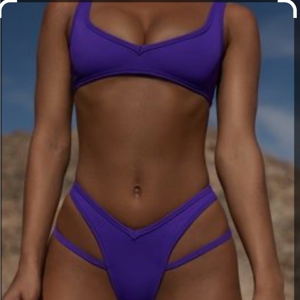 OhPolly size Medium swimsuit - purple great condition